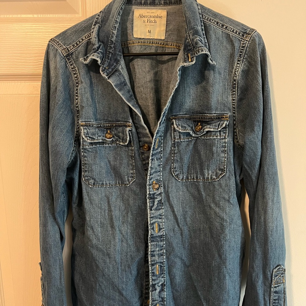 A&F Jean shirt darkwash